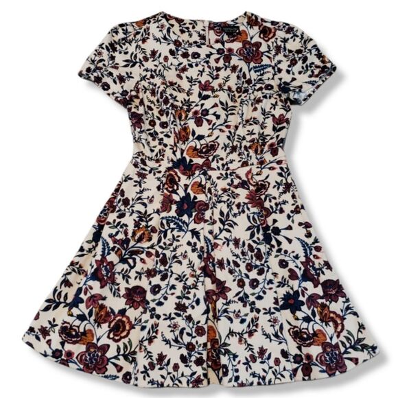 Topshop Dresses & Skirts - Topshop Dress Size 4 Flowers Floral Fit And Flare Pleated Beautiful Colorful